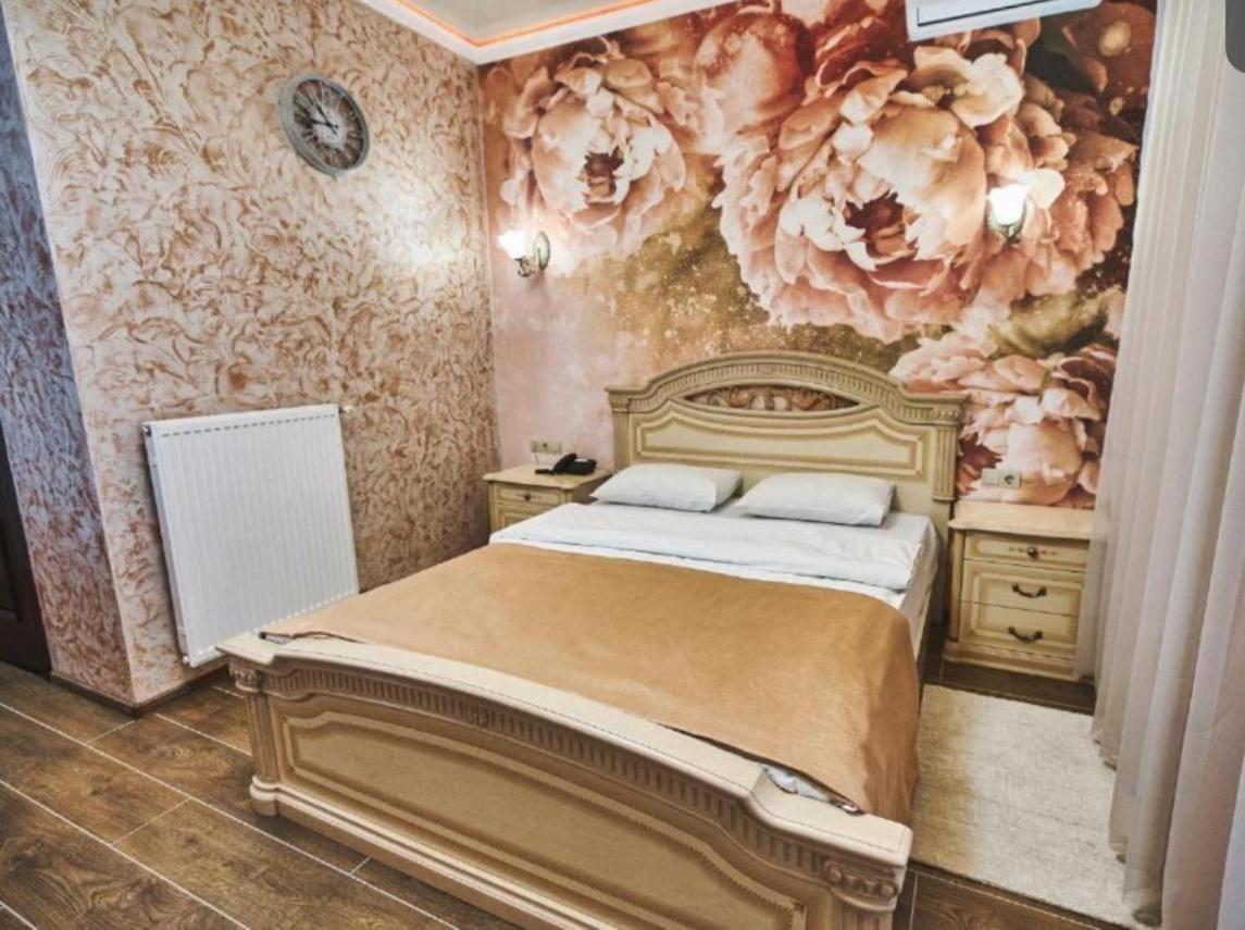 Готель Ангел На Великій Кільцевій Sofiivska Borshchahivka Extérieur photo